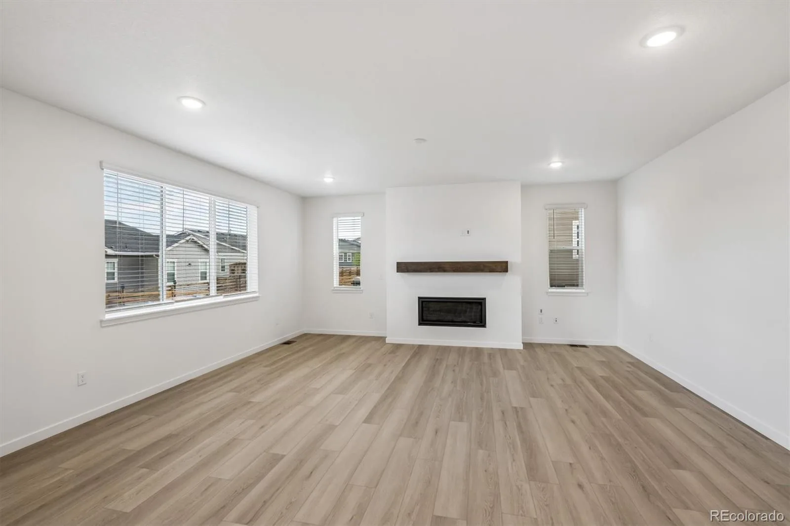 3731 N Hayleyville Street Aurora CO 80019 MLS #REC9795357 06082026213047 1600 7