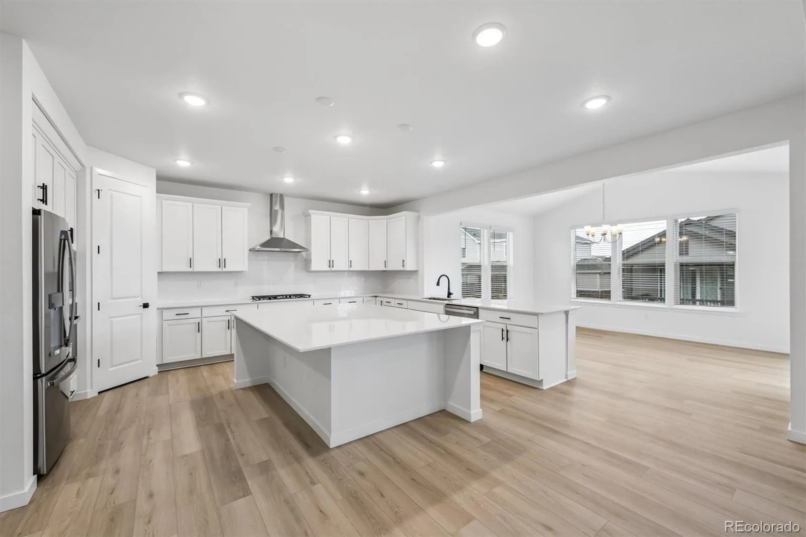 3731 N Hayleyville Street Aurora CO 80019 MLS #REC9795357 06082026213047 1600 9