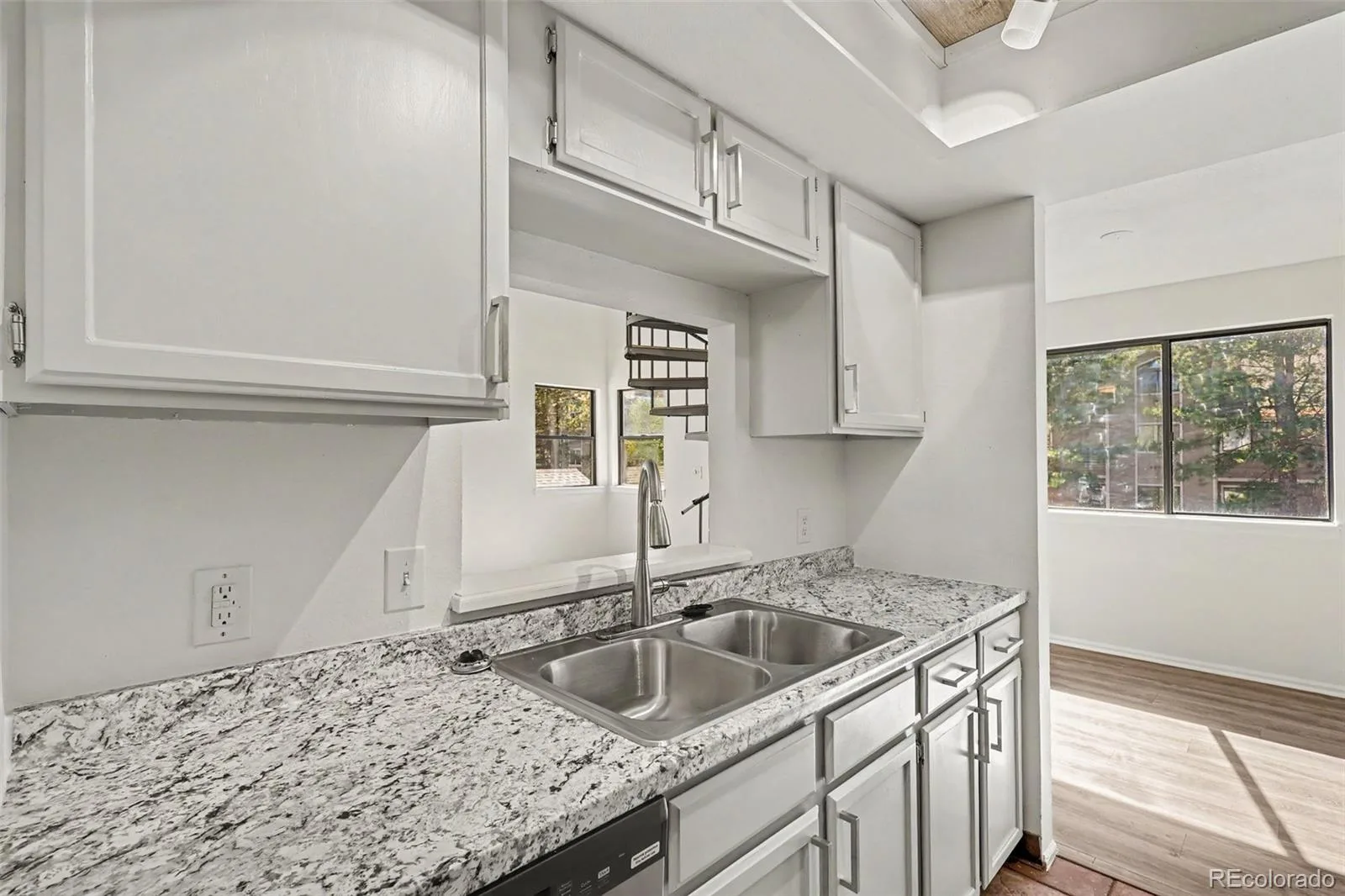 4310 S Andes Way #203 Aurora CO 80015 | MLS #REC9797858 09222026171002 1600 5
