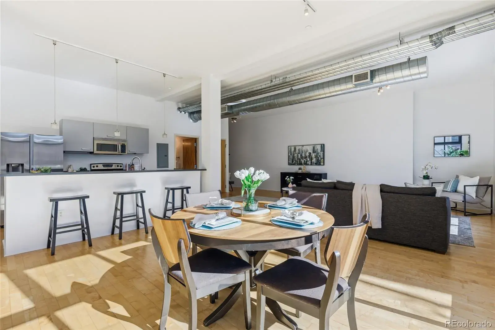 02102026003035 1600 11