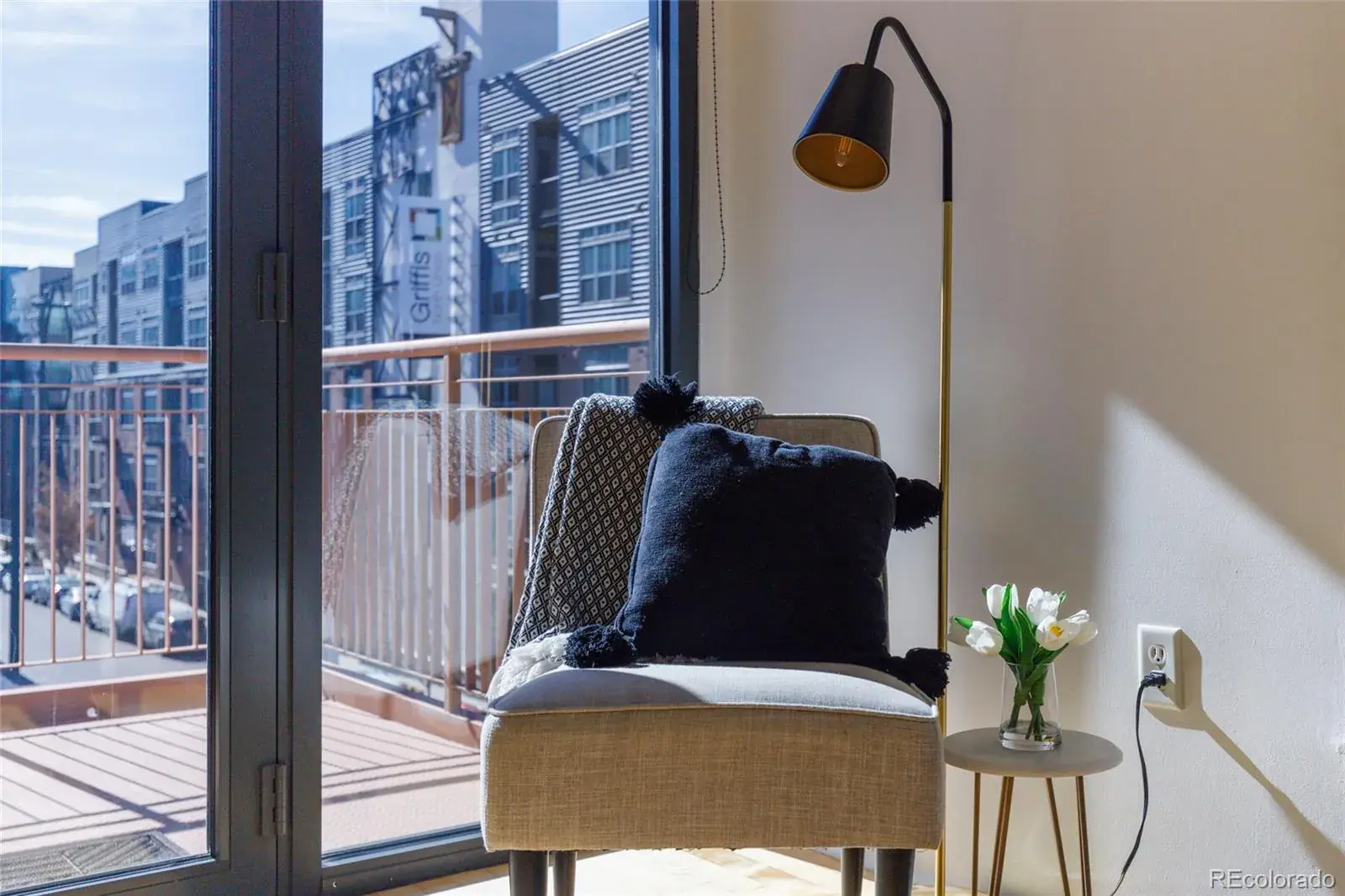 02102026003035 1600 18