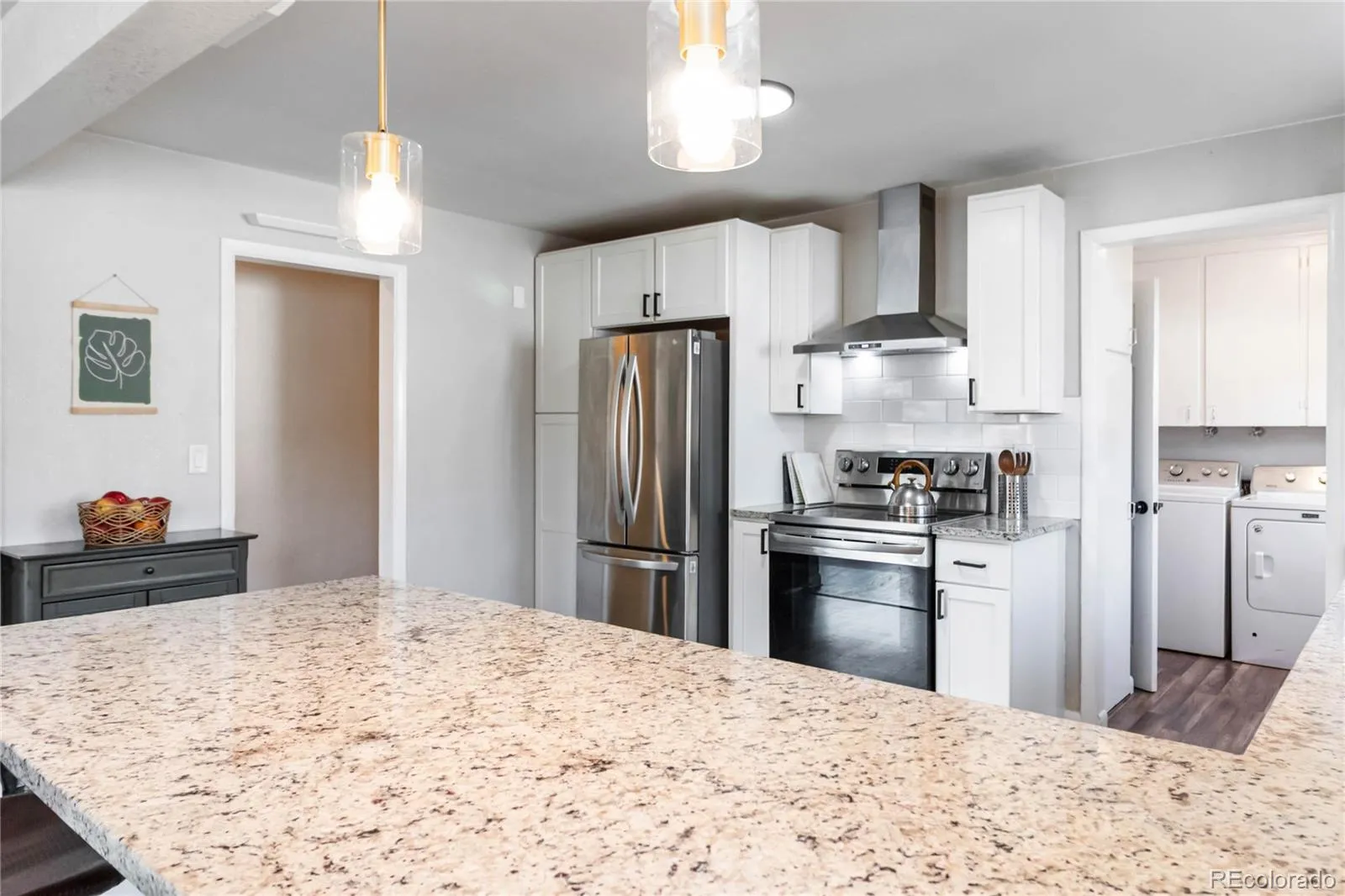 04122026203645 1600 12