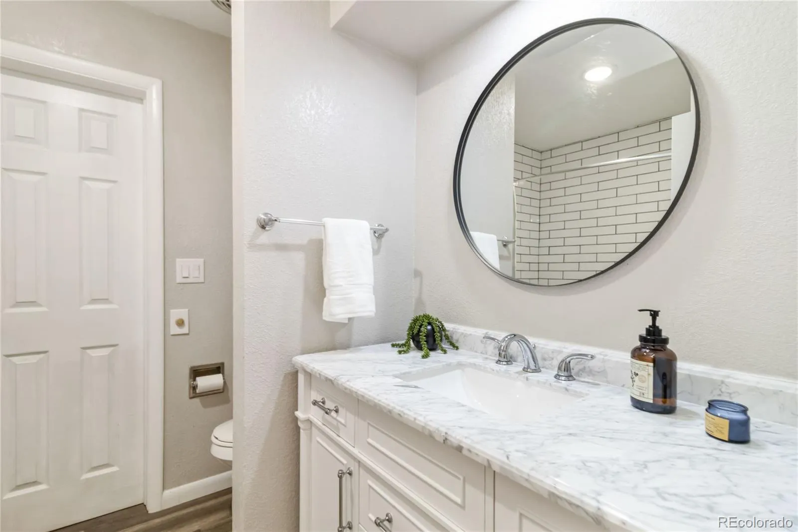 04122026203645 1600 18