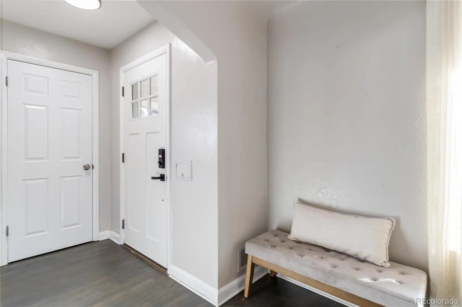 04122026203645 1600 3