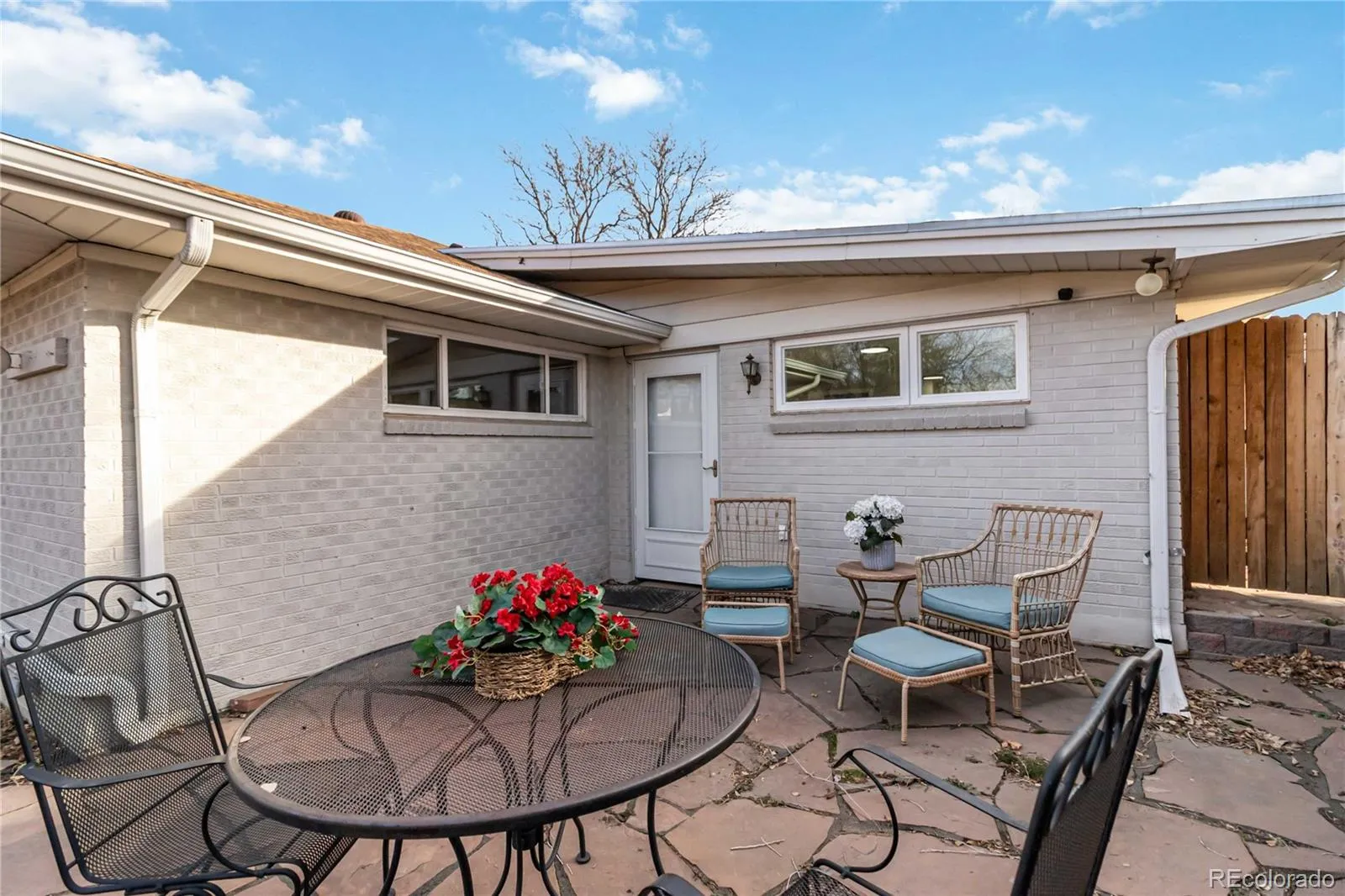 04122026203645 1600 37