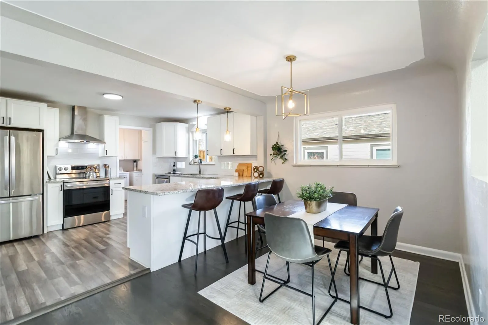 04122026203645 1600 8