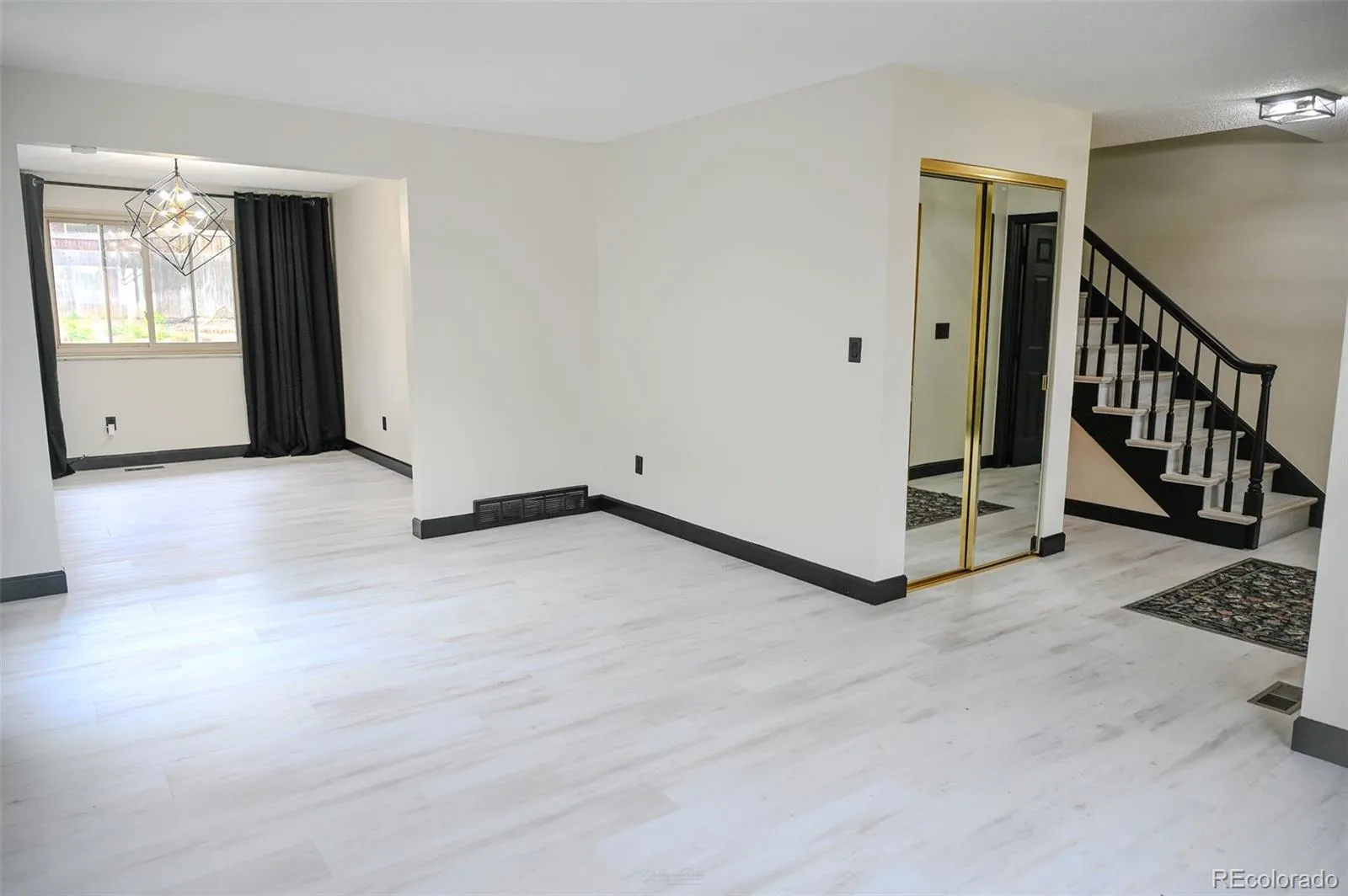 4690 W Stanford Avenue Denver CO 80236 MLS #REC9810793 05182026181740 1600 2