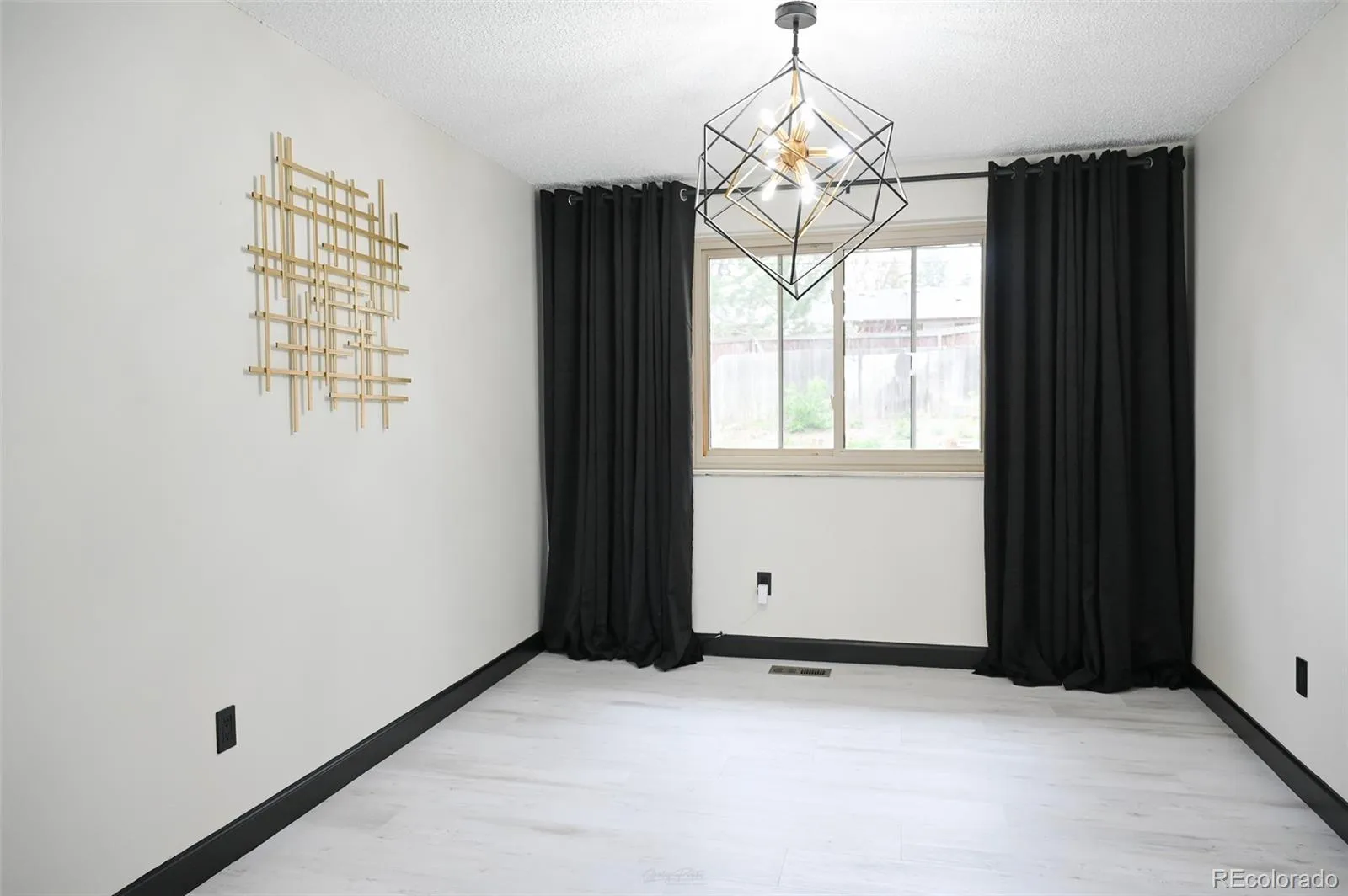 4690 W Stanford Avenue Denver CO 80236 MLS #REC9810793 05182026181740 1600 5