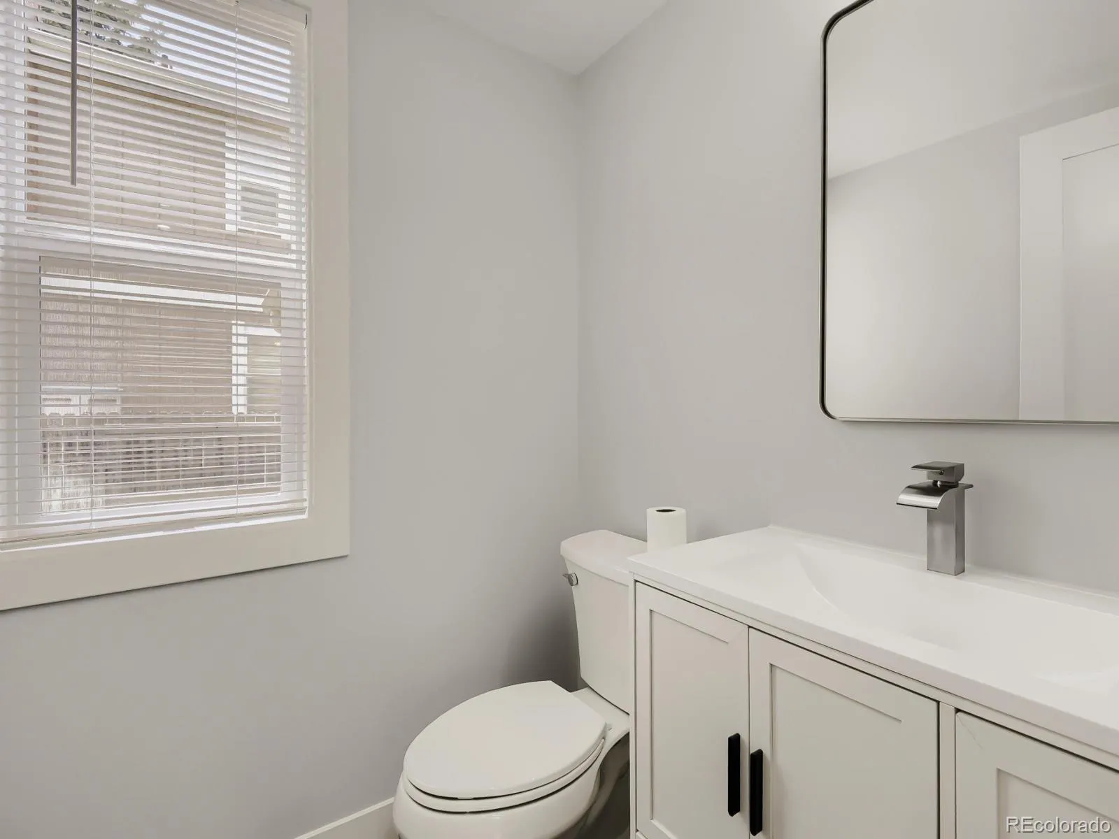 8212 S Tamarac Street Centennial CO 80112 MLS #REC9811022 05242026053156 1600 6