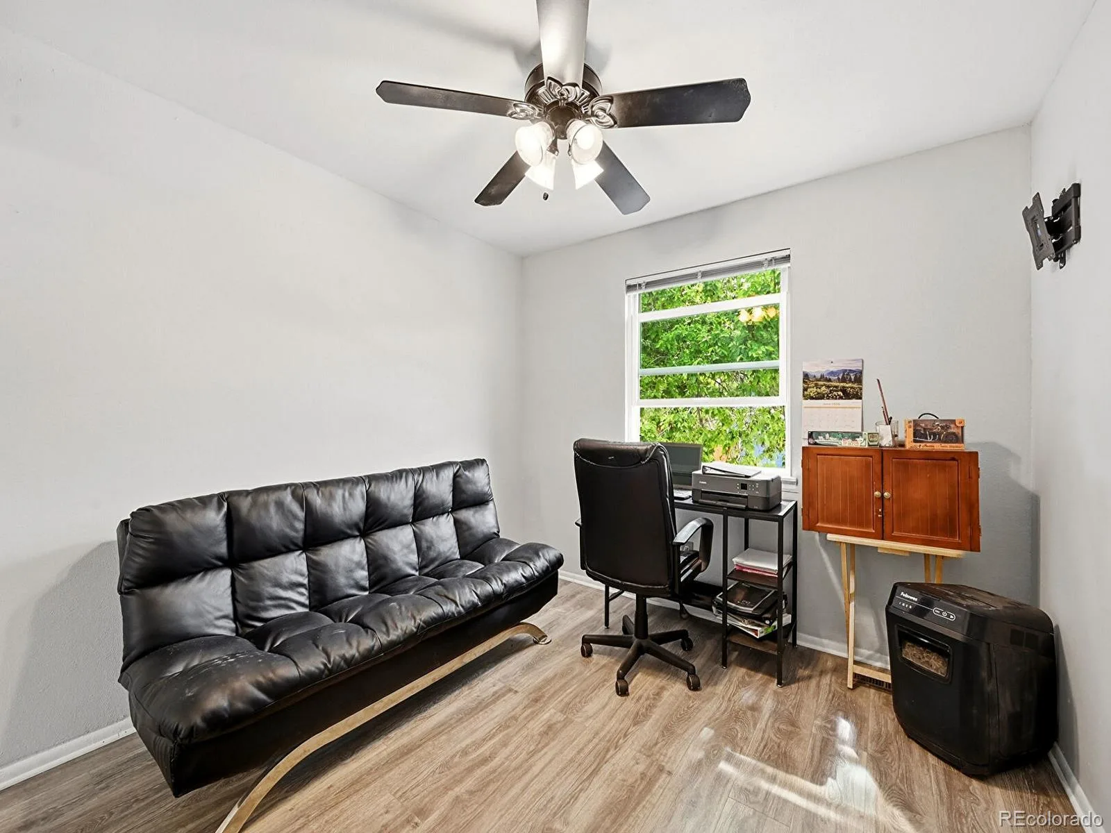 7649 W Frost Drive Littleton CO 80128 | MLS #REC9811235 08252026152923 1600 24