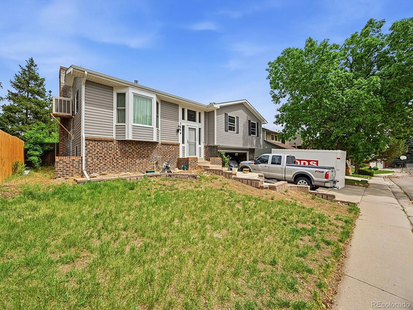 7649 W Frost Drive Littleton CO 80128 | MLS #REC9811235 08252026152923 1600 32