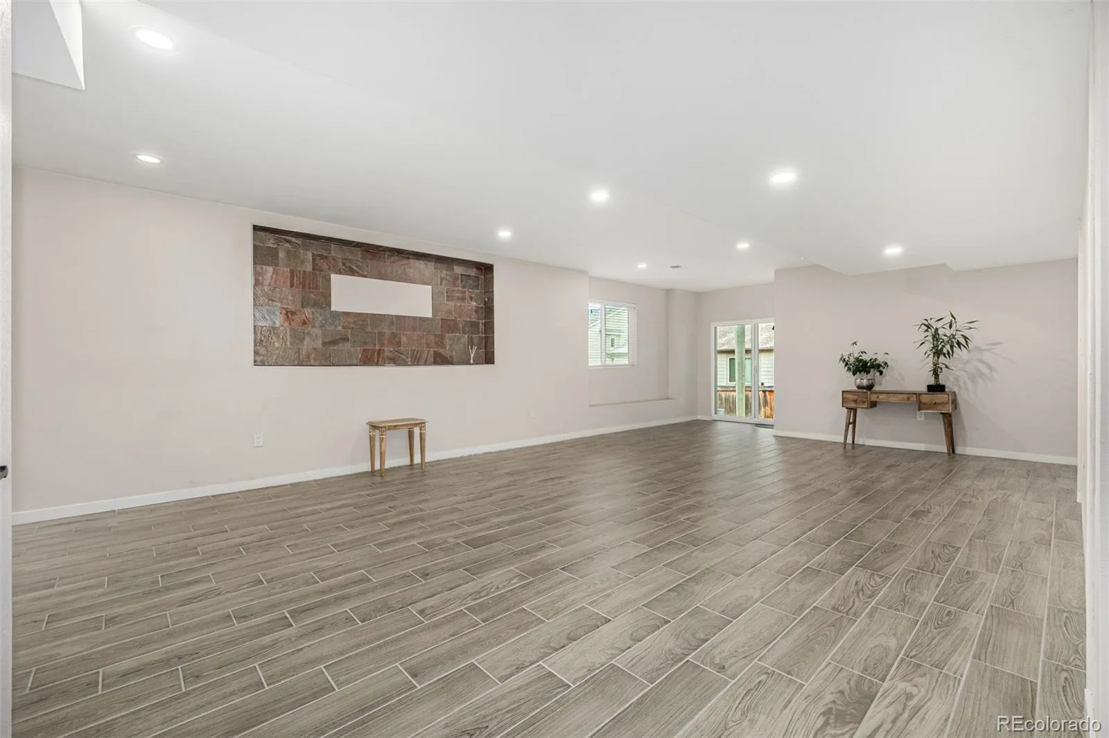9227 Salida Street Commerce City CO 80022 | MLS #REC9812472 08182026195946 1600 26