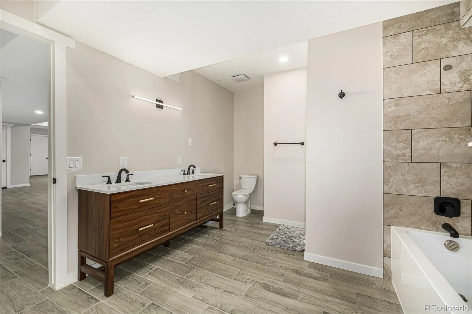 9227 Salida Street Commerce City CO 80022 | MLS #REC9812472 08182026195946 1600 36