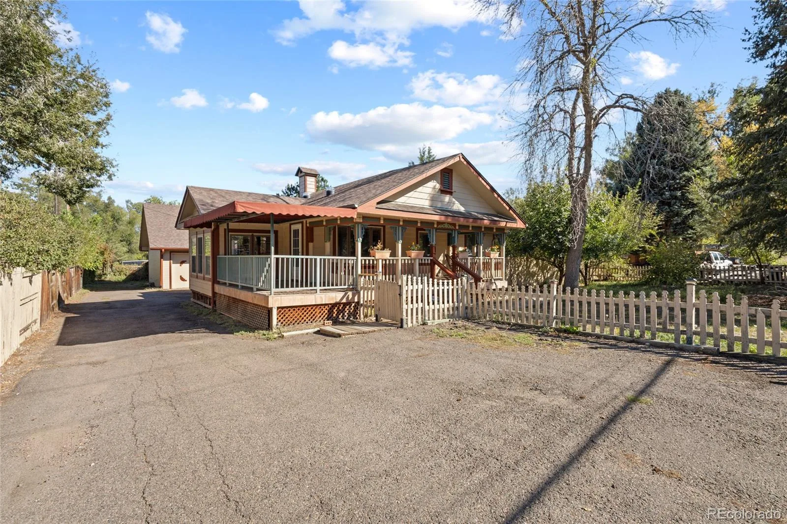 790 Garrison Street Denver CO 80215 | MLS #REC9814181 10032026025410 1600 2