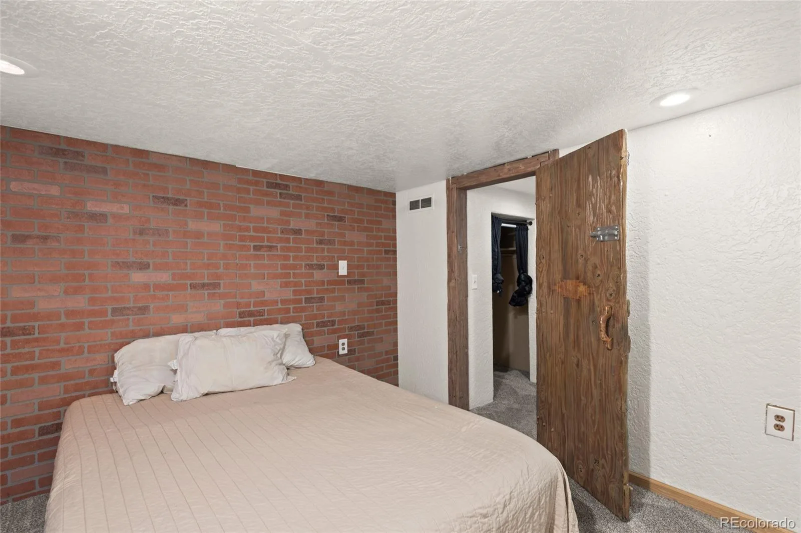 790 Garrison Street Denver CO 80215 | MLS #REC9814181 10032026025410 1600 38
