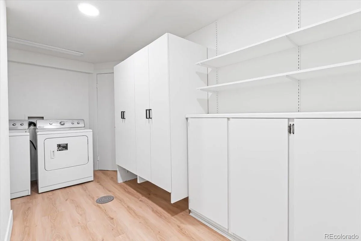 4675 S Yosemite Street #217 Denver CO 80237 | MLS #REC9816215 08172026200602 1200 31