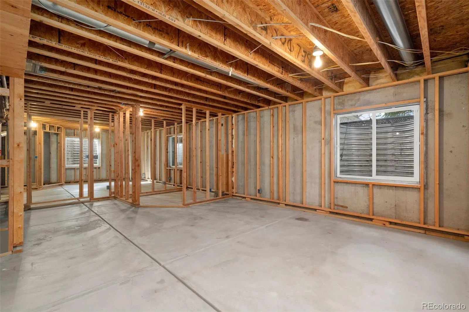 253 Beldock Court Brighton CO 80601 | MLS #REC9819891 08062026193319 1600 35