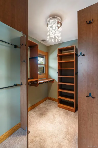 1121 S Williams Street Denver CO 80210 MLS #REC9820077 04302026015147 800 19