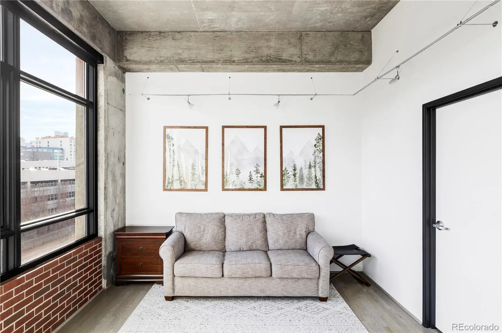 02112026032125 1600 26