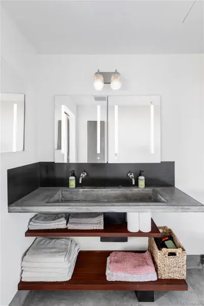 02112026032125 800 11