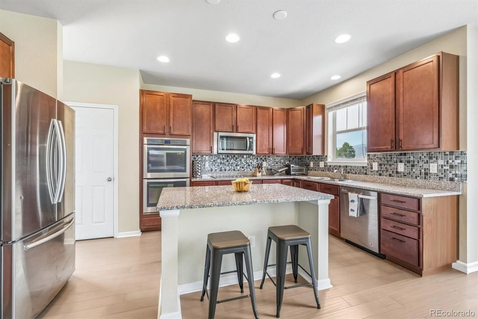 8787 Gore Street Arvada CO 80007 | MLS #REC9823001 09012026021341 1600 11