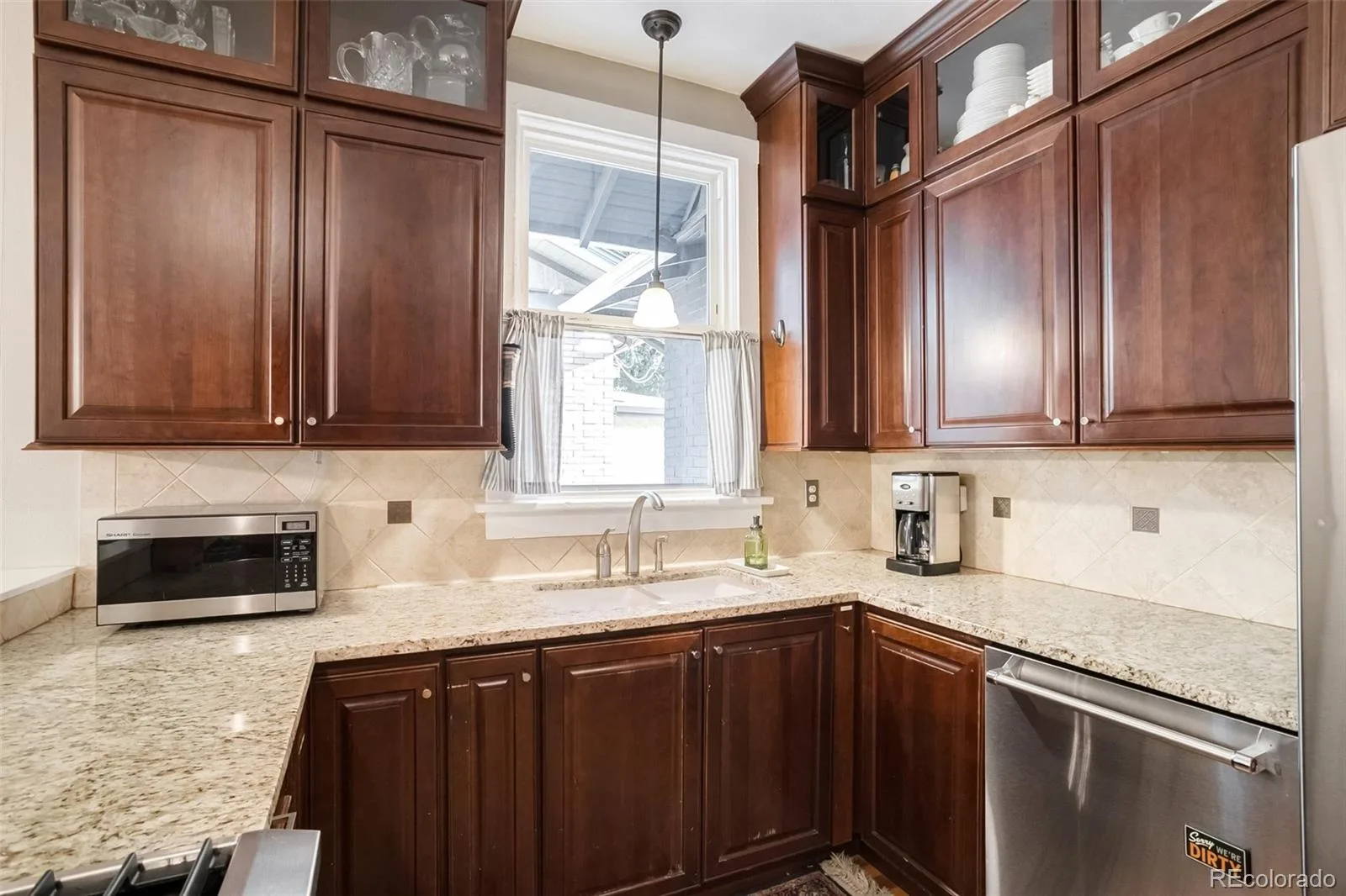 2621 N Elm Street Denver CO 80207 MLS #REC9823329 07232026180621 1600 17