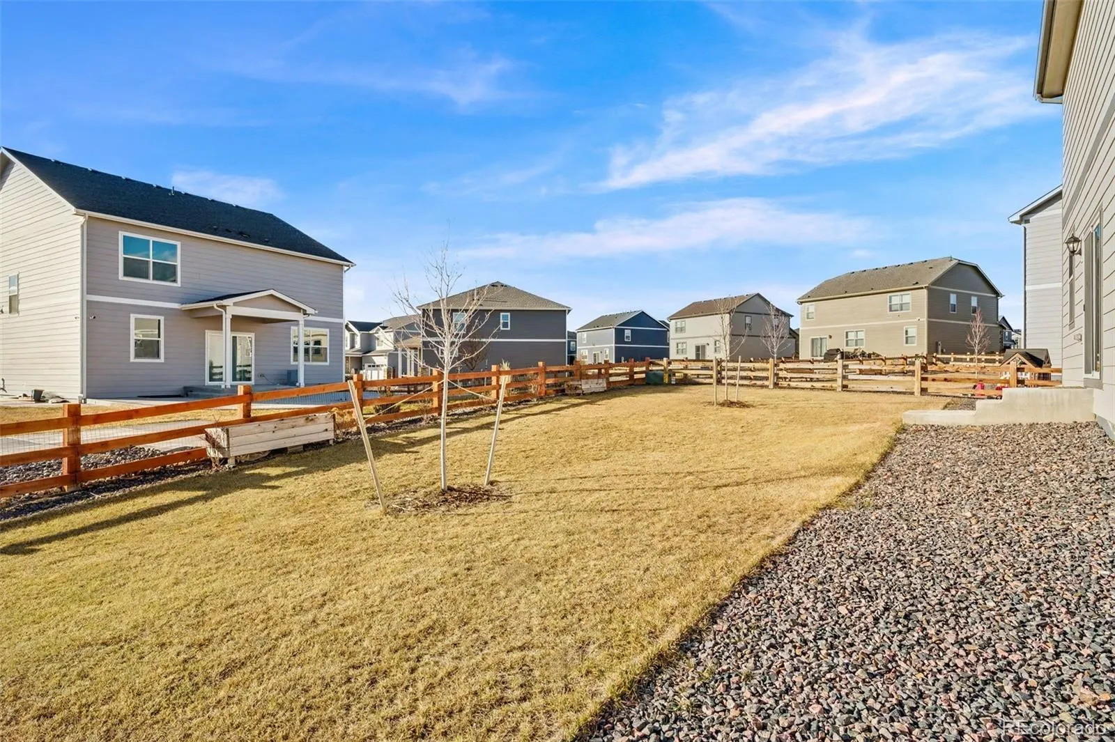 04012026161005 1600 23