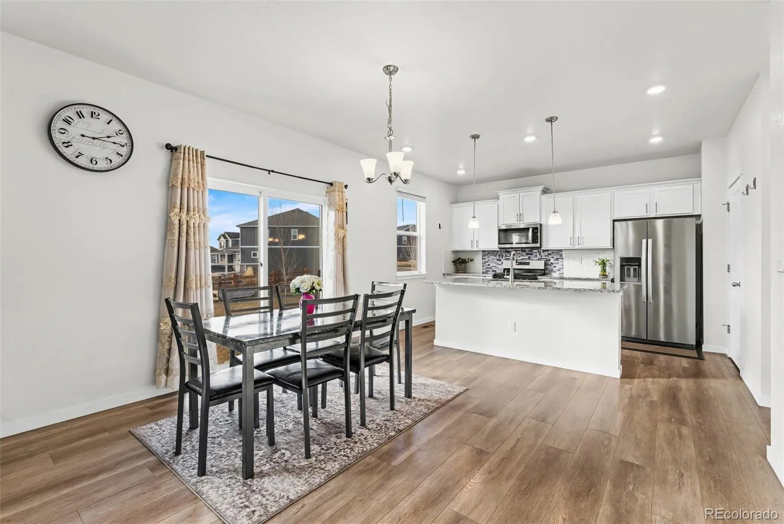 04012026161005 1600 7