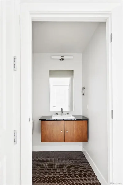 2001 Lincoln Street #2020 Denver CO 80202 | MLS #REC9826517 08132026205000 800 9