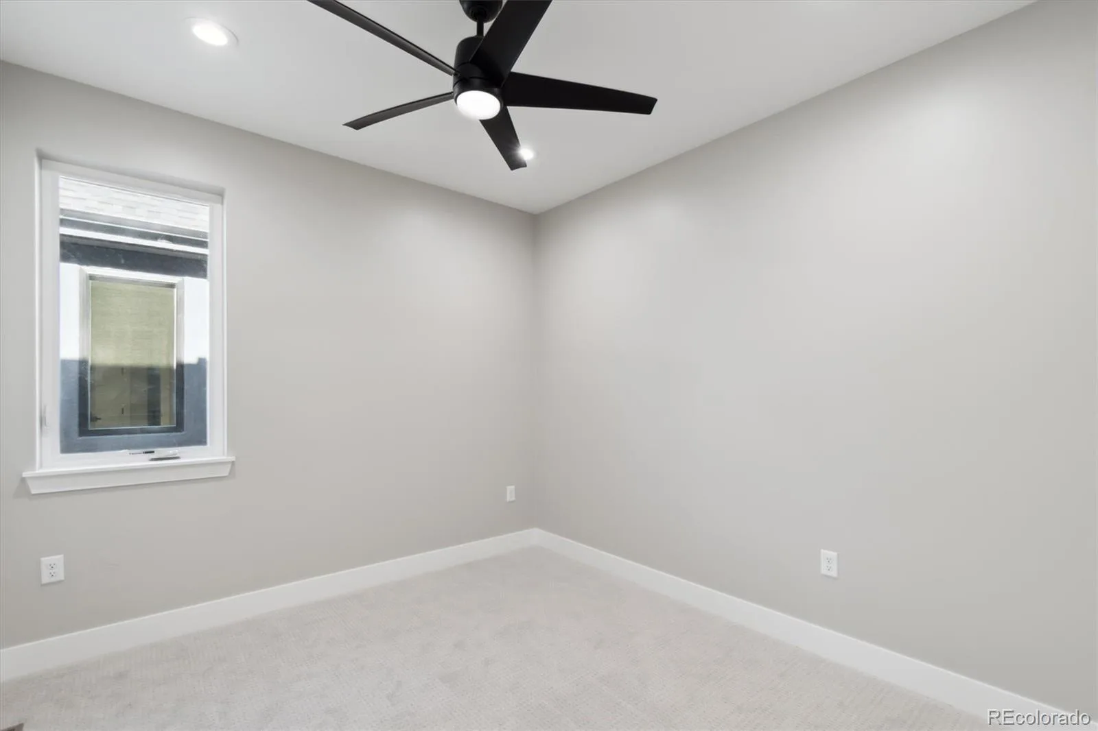 2319 S Galapago Street Denver CO 80223 MLS #REC9829139 06012026230745 1600 28
