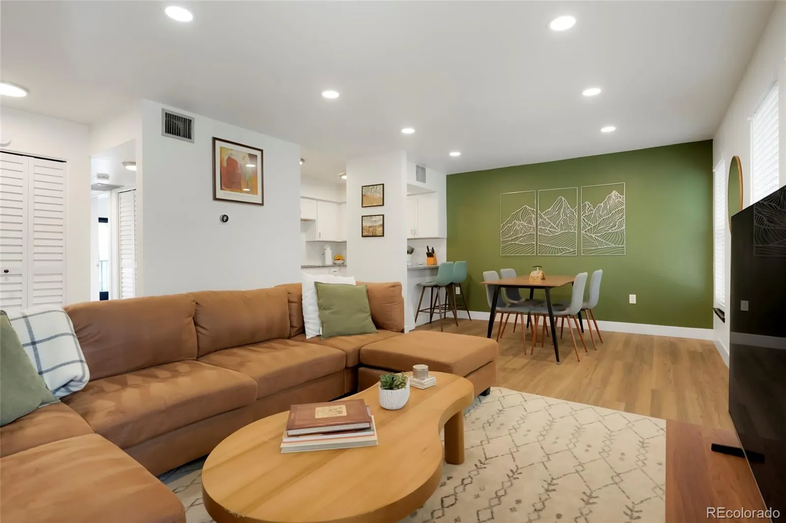 1201 Galapago Street #107 Denver CO 80204 MLS #REC9829881 05262026232831 1600 3