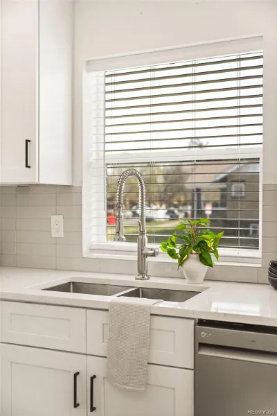 04092026215043 800 10