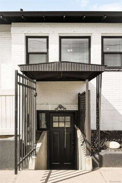 04092026215043 800 25