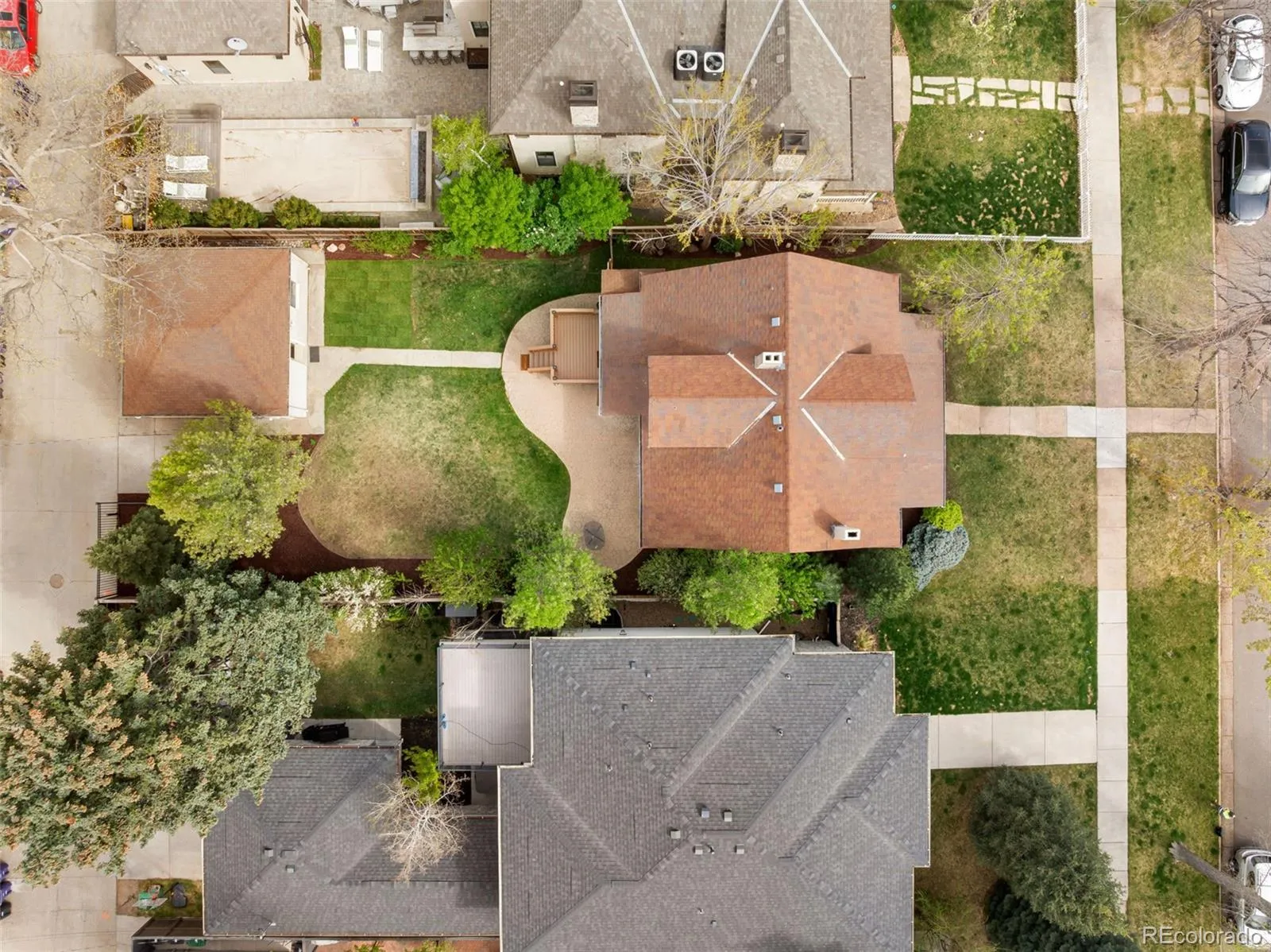 04112026215140 1600 27