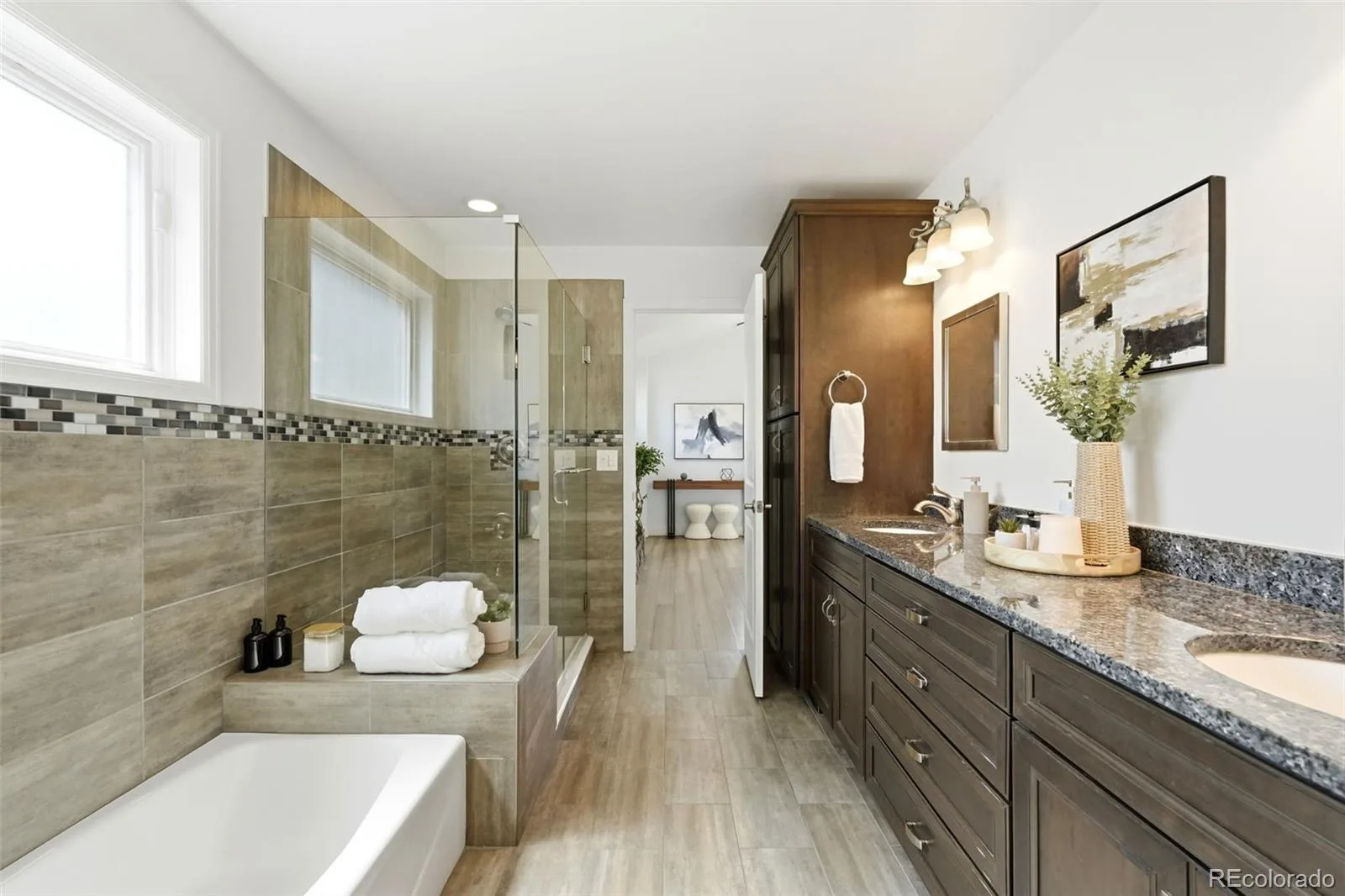 953 N Fillmore Street Denver CO 80206 | MLS #REC9830813 09222026114323 1600 23
