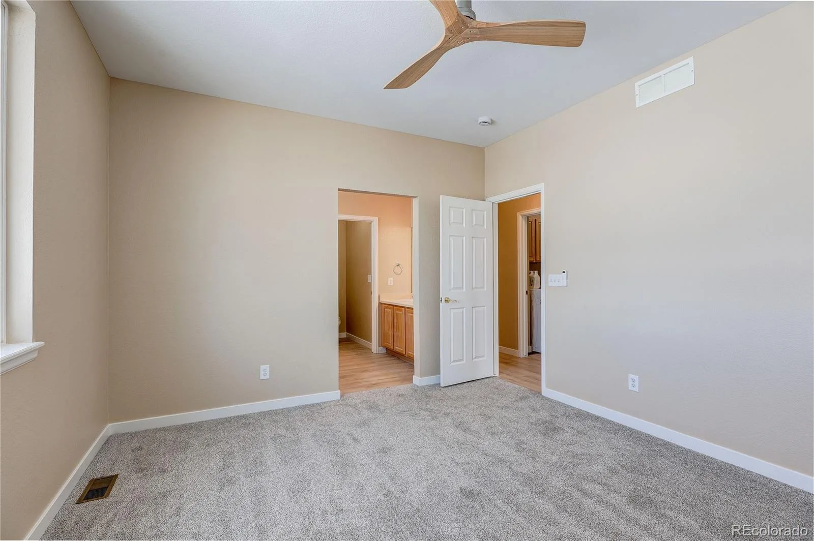24671 E Kansas Circle Aurora CO 80018 | MLS #REC9831028 06232026202211 1600 17