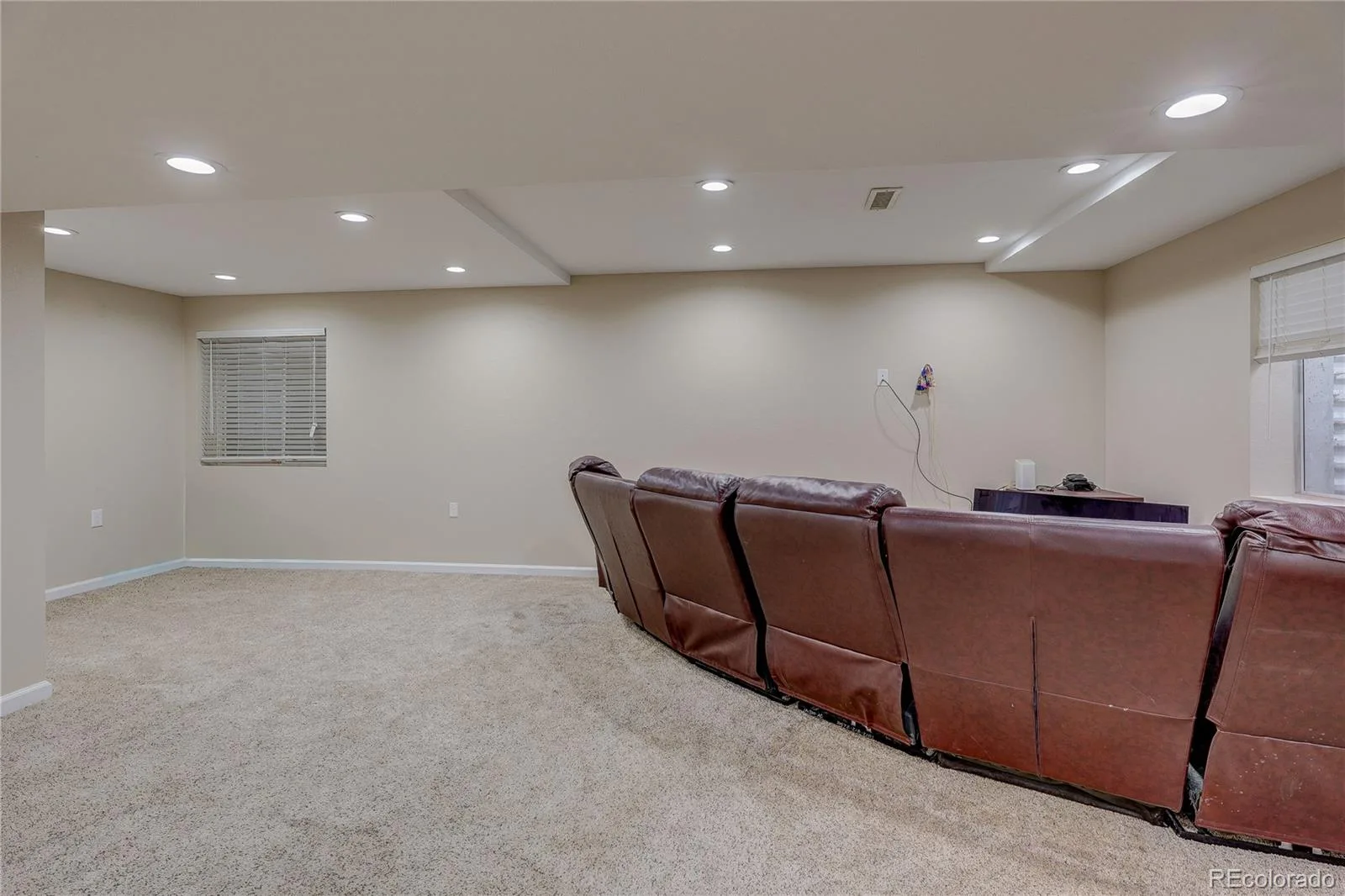 24671 E Kansas Circle Aurora CO 80018 | MLS #REC9831028 06232026202211 1600 27