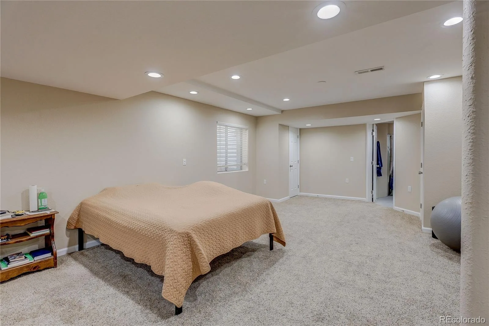 24671 E Kansas Circle Aurora CO 80018 | MLS #REC9831028 06232026202211 1600 28