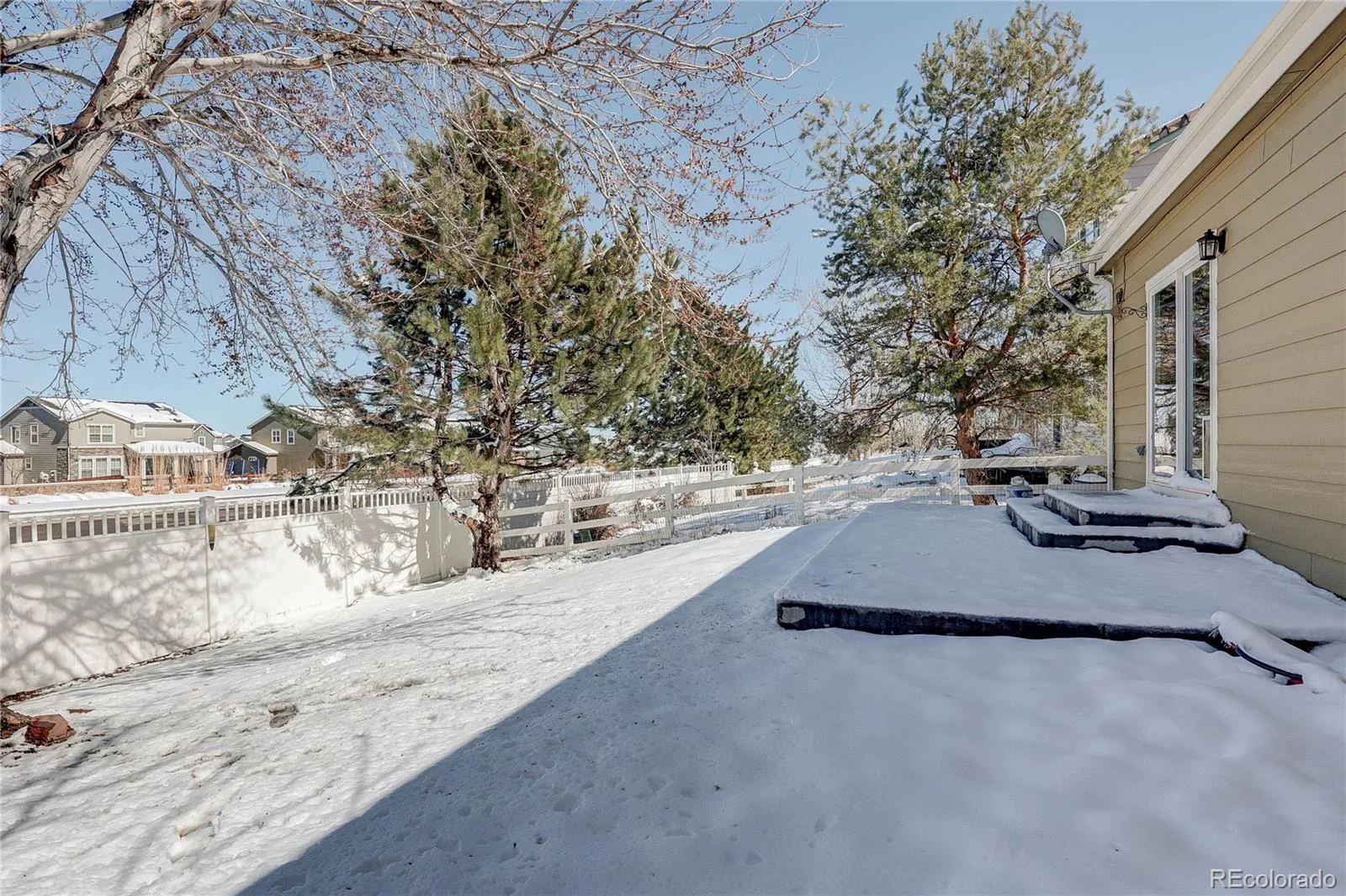 24671 E Kansas Circle Aurora CO 80018 | MLS #REC9831028 06232026202211 1600 35