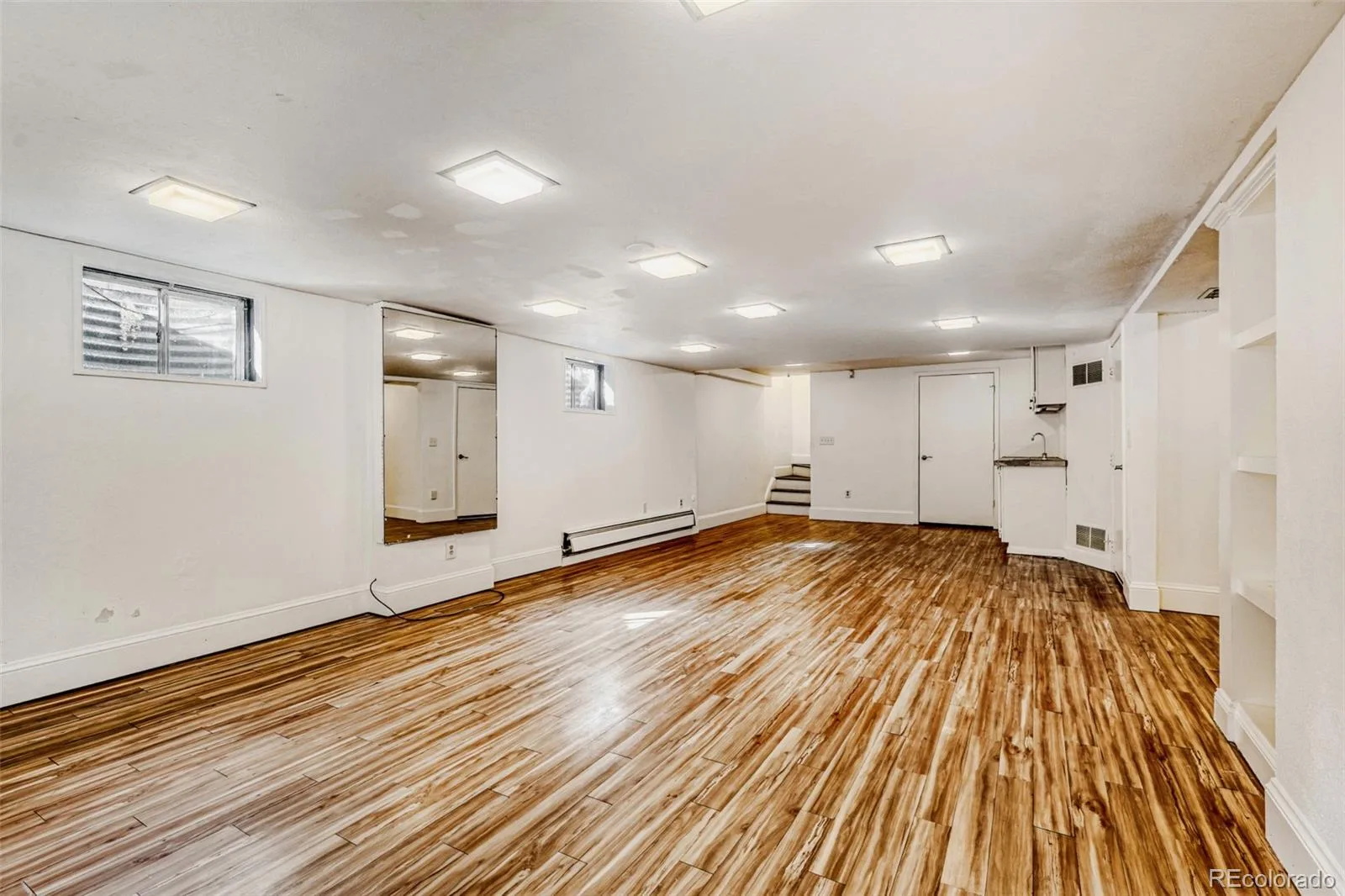8709 E Kenyon Avenue Denver CO 80237 | MLS #REC9831335 08202026033546 1600 31