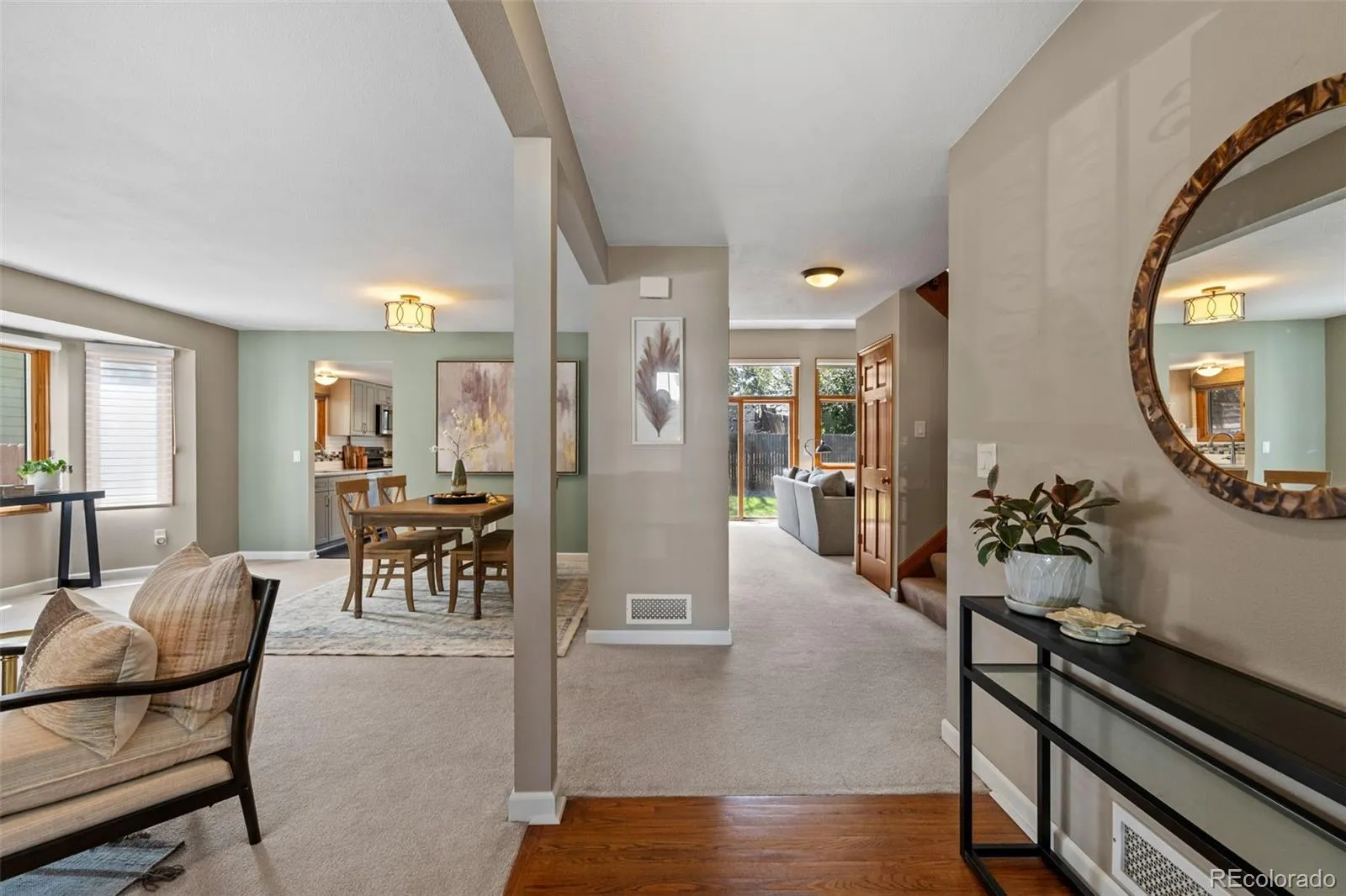 5233 S Zeno Way Centennial CO 80015 MLS #REC9832377 05132026011237 1600 2