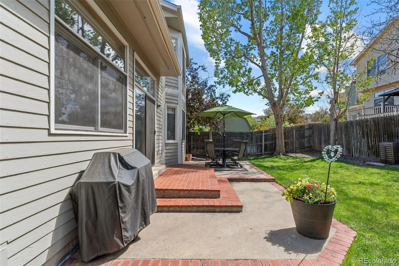 5233 S Zeno Way Centennial CO 80015 MLS #REC9832377 05132026011237 1600 31