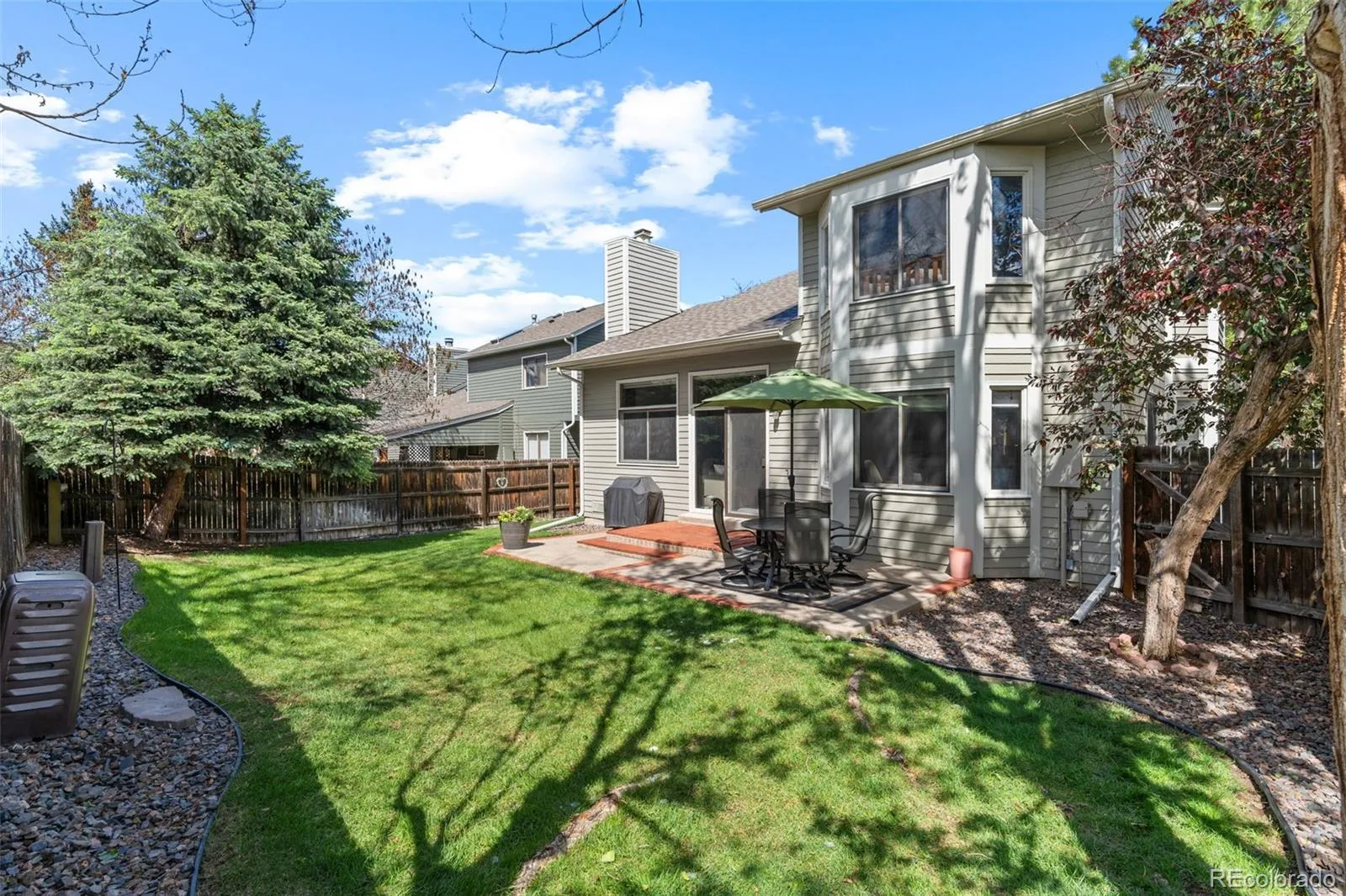 5233 S Zeno Way Centennial CO 80015 MLS #REC9832377 05132026011237 1600 34