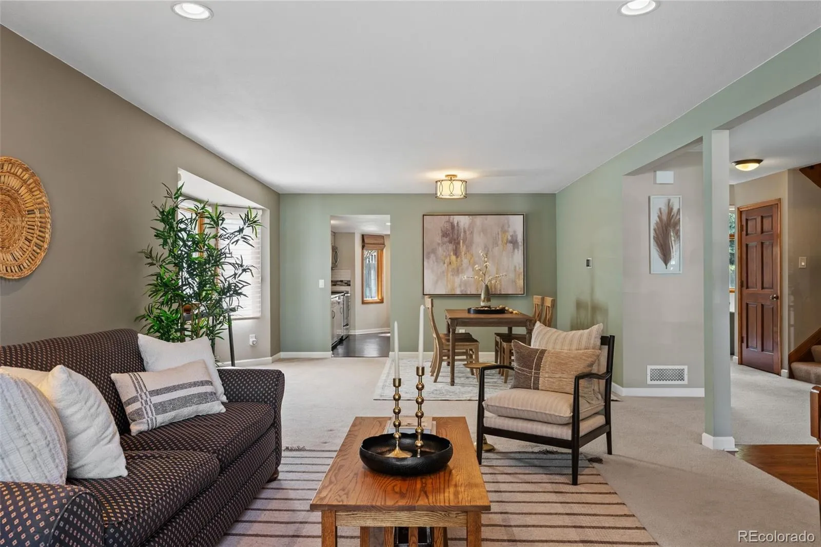 5233 S Zeno Way Centennial CO 80015 MLS #REC9832377 05132026011237 1600 5