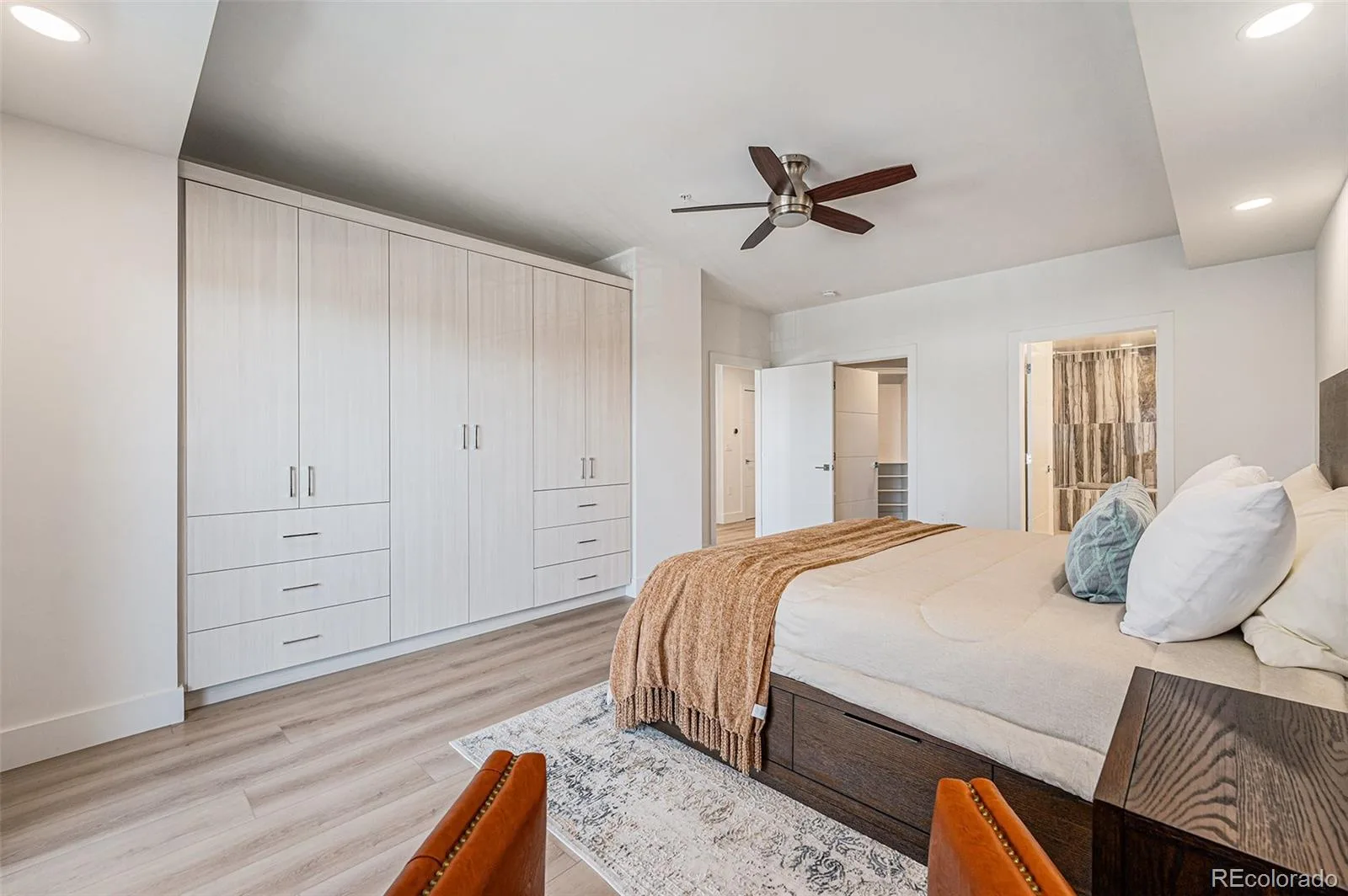 925 N Lincoln Street #6F Denver CO 80203 | MLS #REC9832657 08192026034636 1600 14
