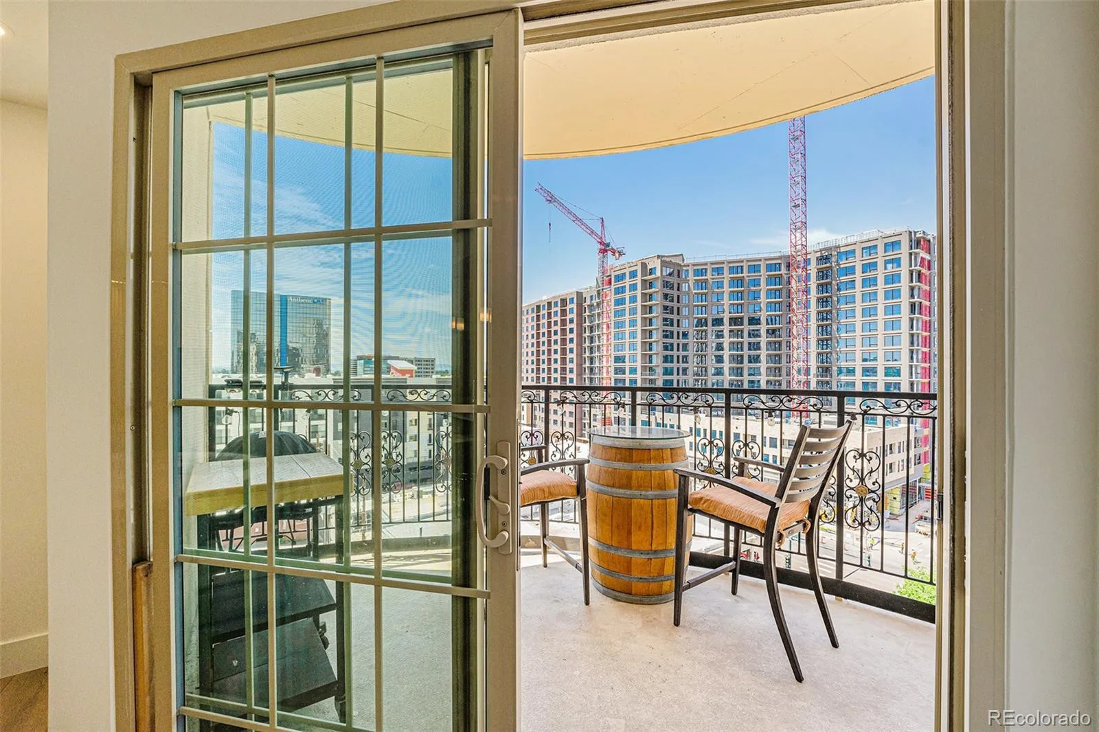 925 N Lincoln Street #6F Denver CO 80203 | MLS #REC9832657 08192026034636 1600 23