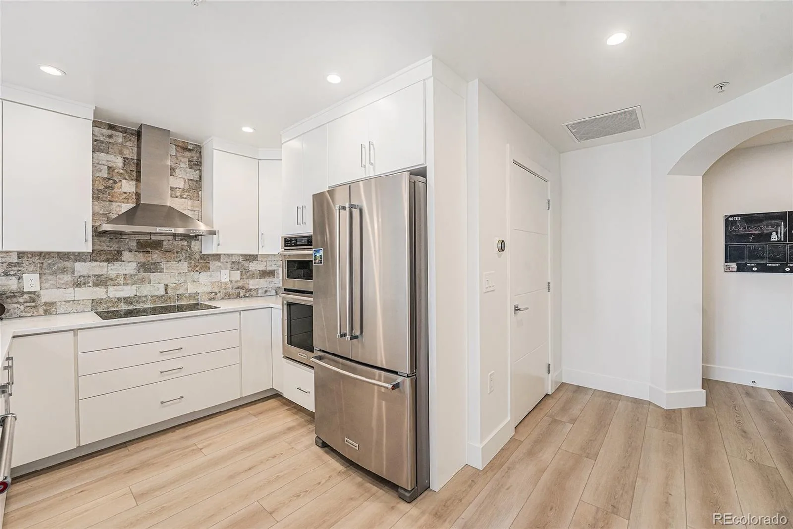 925 N Lincoln Street #6F Denver CO 80203 | MLS #REC9832657 08192026034636 1600 7
