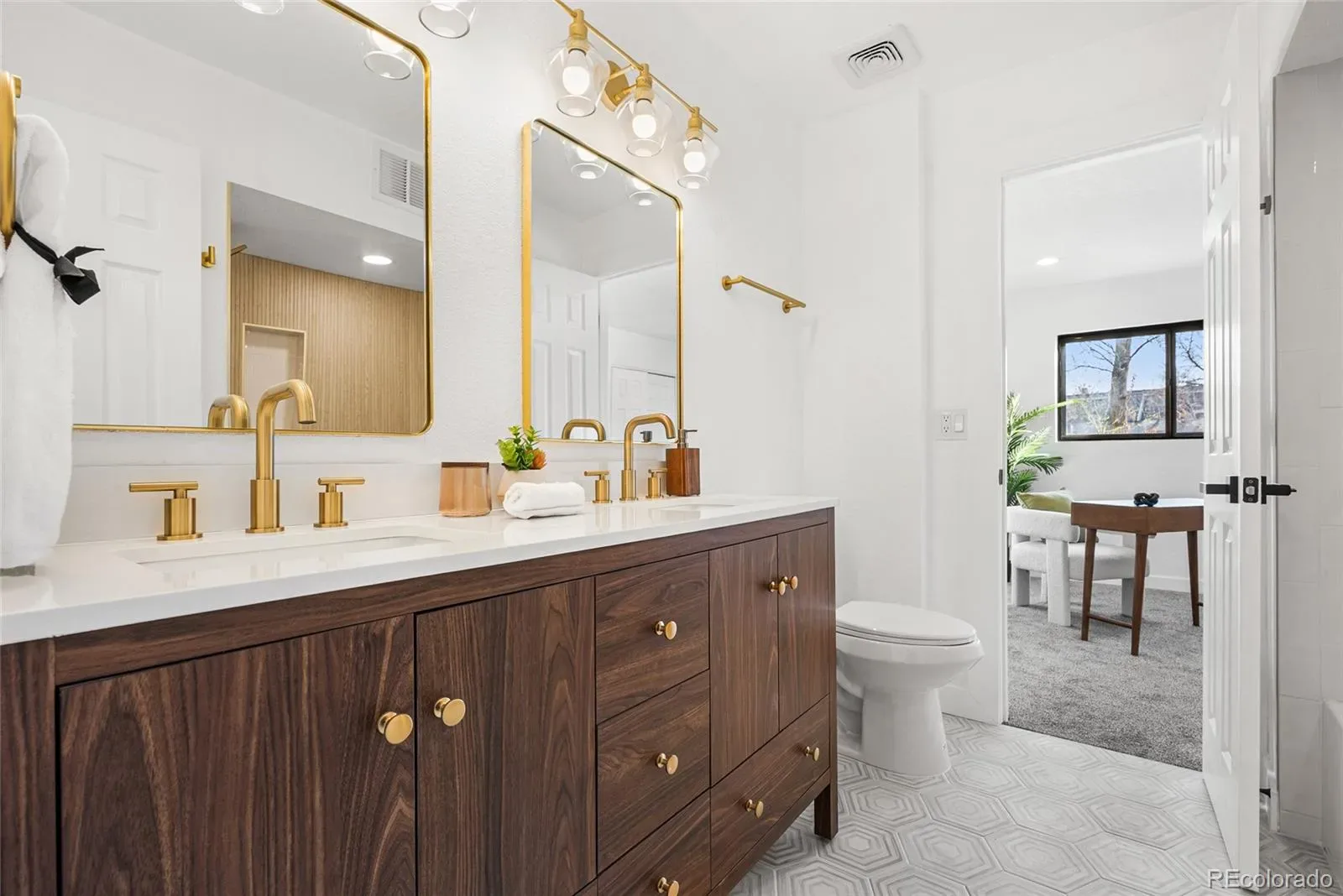 03202026042650 1600 15