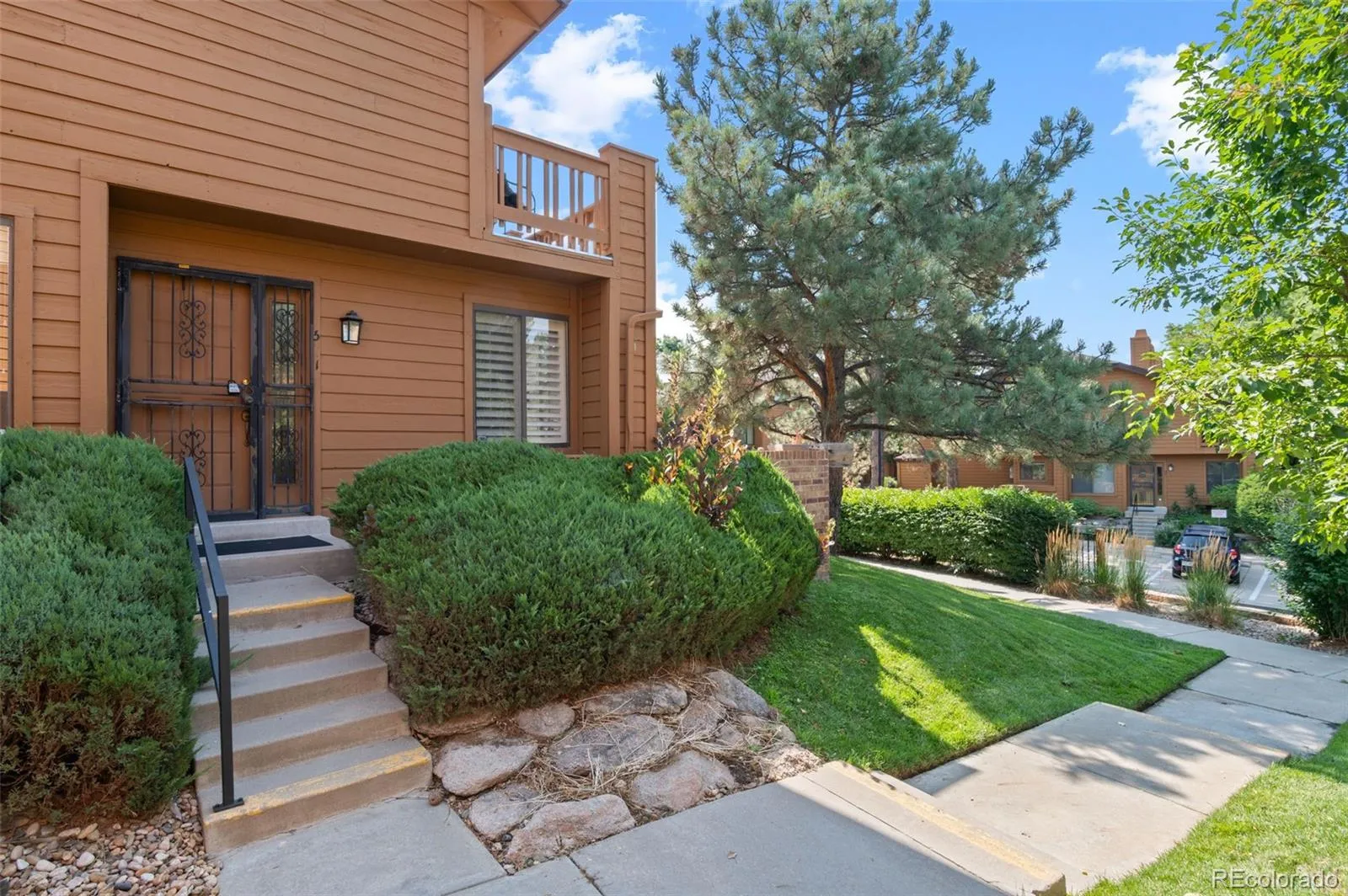 04102026152900 1600 3