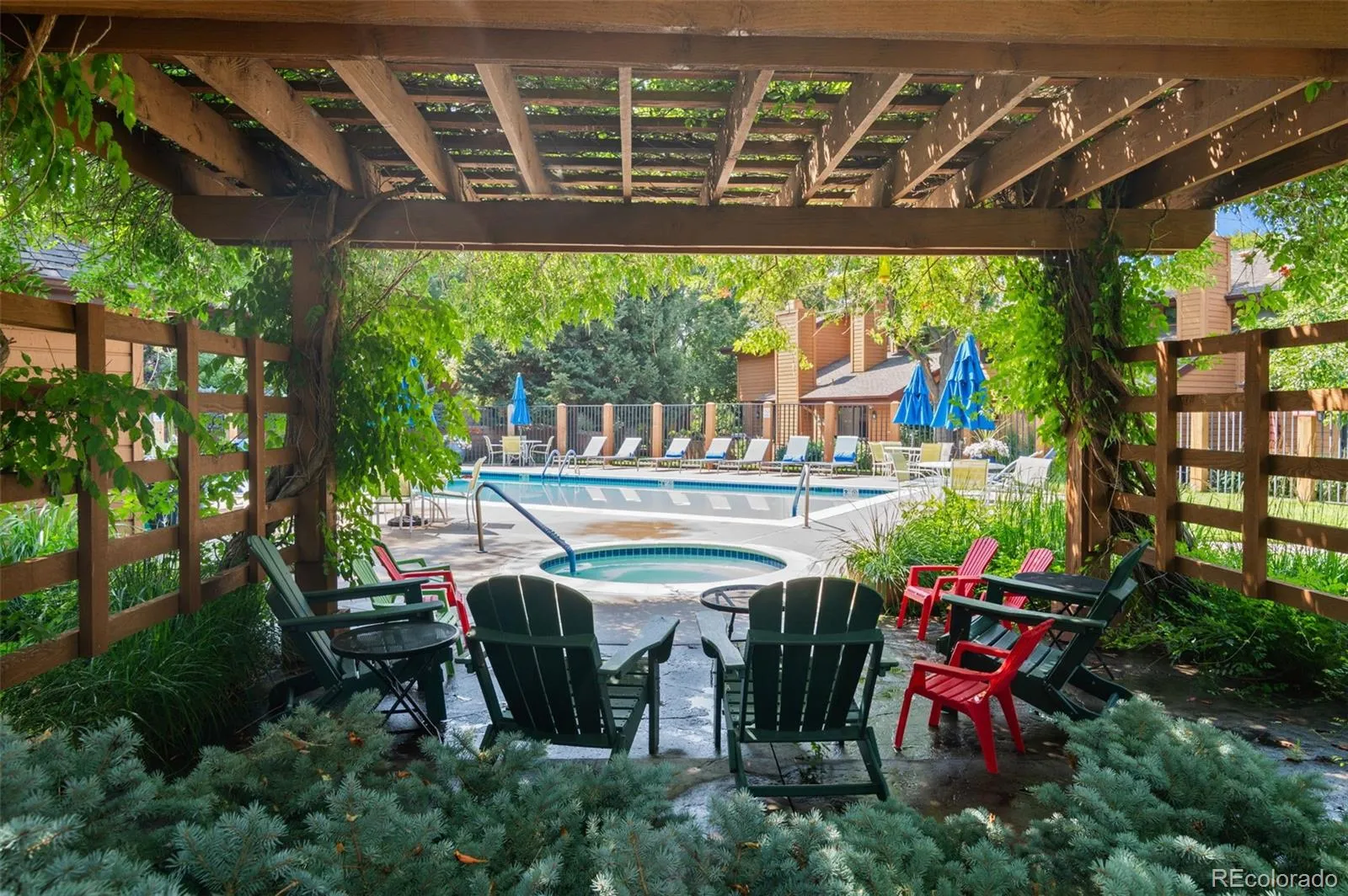 04102026152900 1600 37